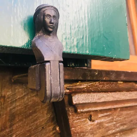 - Chez Josephine * Dambach