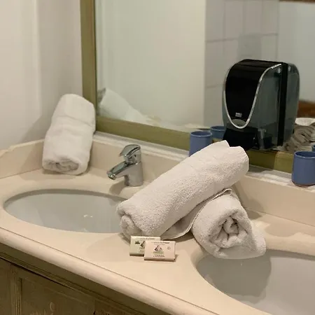 - Chez Josephine * Dambach